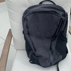 Lululemon backpack